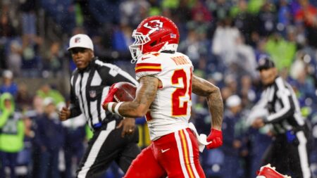 Chiefs send WR Skyy Moore to the 49ers for a swap of future picks
