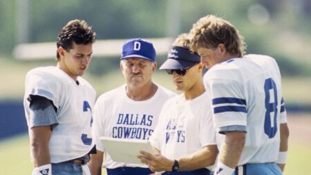 Jerry Jones was surprised Netflix omitted the Troy Aikman/Steve Walsh storyline