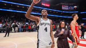 Spurs go all-in on De’Aaron Fox, reportedly agreeing to four-year, 9 million max extension