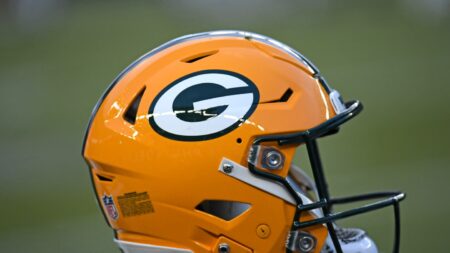 Packers sign rookie WR Isaiah Neyor