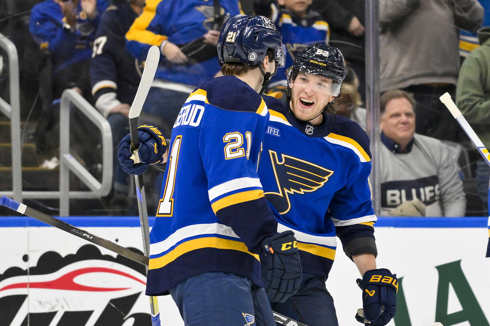 Jimmy Snuggerud and Jake Neighbours (Jeff Curry-Imagn Images)