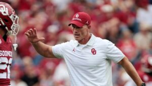 Oklahoma coach Brent Venables explains transfer RB Jaydn Ott’s lack of production in Sooners opener
