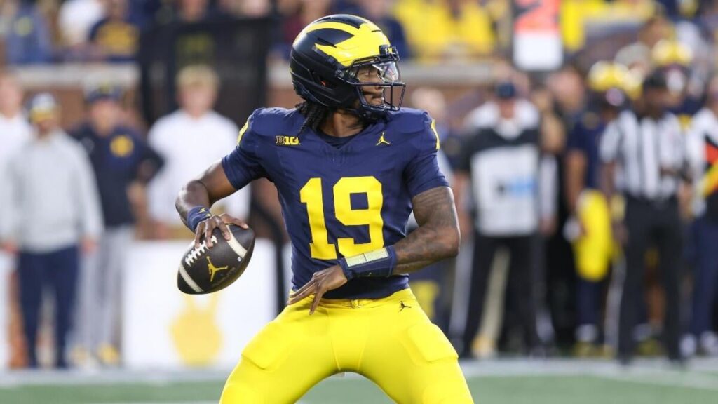 Michigan freshman Bryce Underwood reminds Oklahoma coach Brent Venables of former Clemson star quarterback