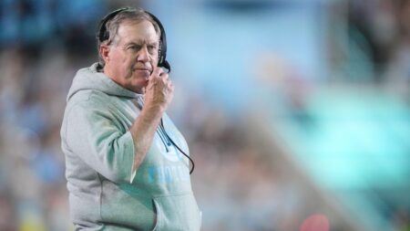 Bill Belichick, UNC Will ‘Hit the Ground Running’ in ACC Play, Predicts Ravens’ Walker