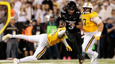 Kaidon Salter Impresses CFB Fans with 2 1st-Half TDs for Deion, Colorado vs. Wyoming
