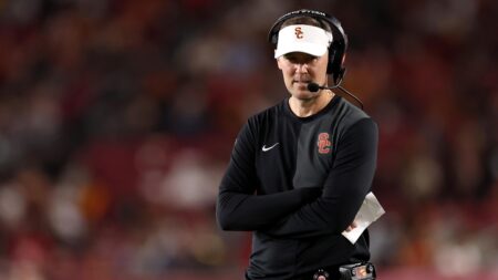 USC’s Lincoln Riley Criticizes Schedule, Talks ‘Challenges’ of Noon Game vs. Illinois