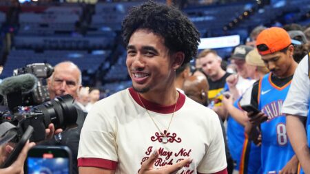 76ers’ Jared McCain Reportedly to Have Surgery on Thumb Injury, Out 4-6 Weeks