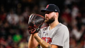Lucas Giolito doesn’t appear to have structural damage in elbow but unlikely to pitch in postseason