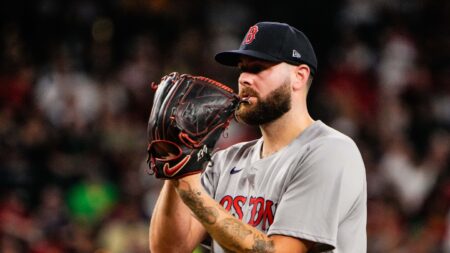Lucas Giolito doesn’t appear to have structural damage in elbow but unlikely to pitch in postseason