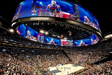 Clippers considered naming dome after bankrupt firm at center of Kawhi Leonard allegations
