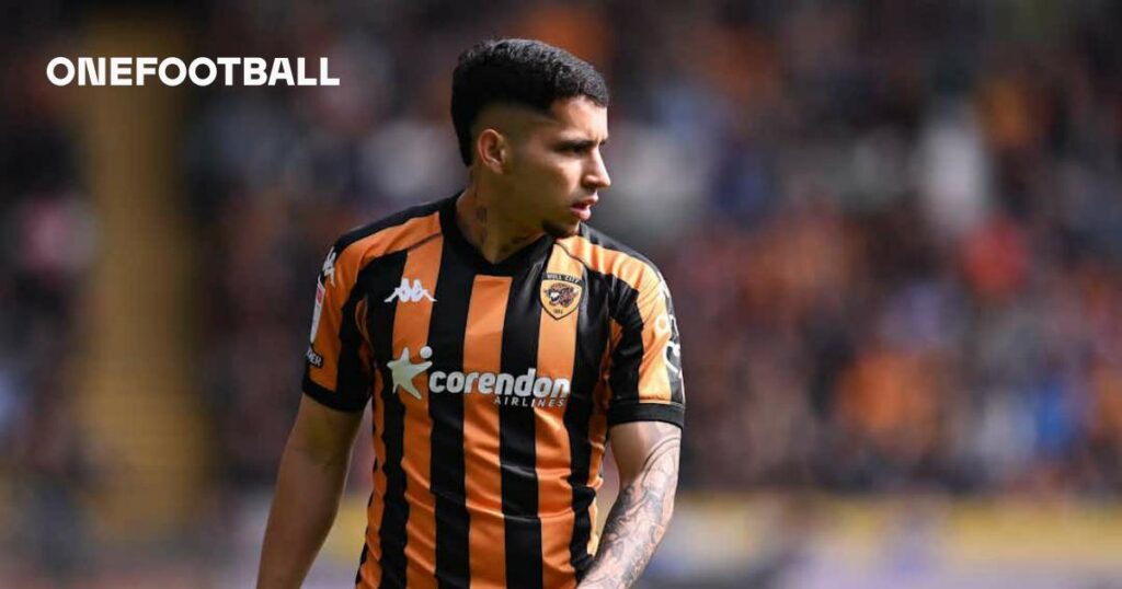 Official | Bayer Leverkusen sell Hull City transfer ban subject Gustavo Puerta to Santander