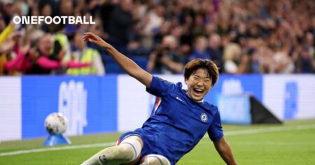 WSL: Chelsea title defence up and running with opening win over Man City
