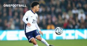 Arsenal 18yo scores & wins POTM award with England u21s