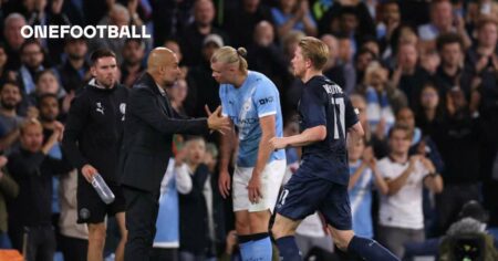 Video: No complaints from De Bruyne after first-half substitution vs. Man City
