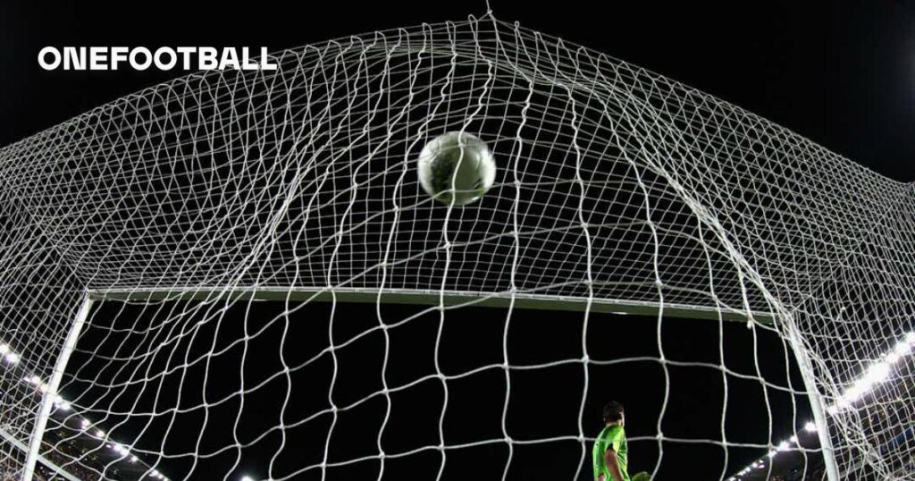 🎥 Here’s the weekend’s most bizarre goal 😭
