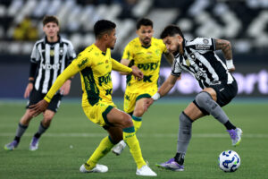 🤯 Absolute madness in Botafogo v Mirassol, check out the reactions online