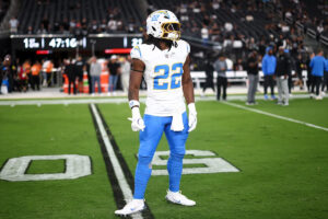 Chargers RB Najee Harris carted off after apparent Achilles injury in game vs. Broncos