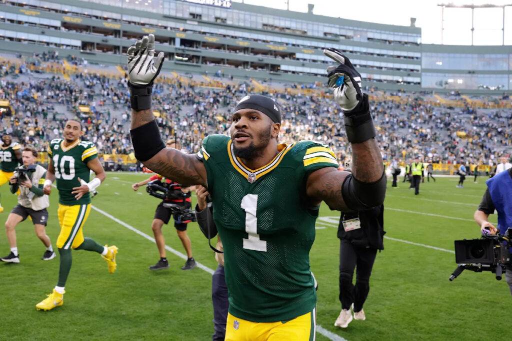 Micah Parsons says he doesn’t consider it disrespectful of Cowboys to not welcome him back with tribute video