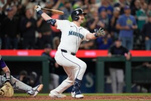All about Cal Raleigh’s 60th home run — and a fan’s random act of kindness that followed