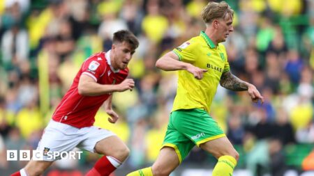 George Thomason: Fit-again midfielder eager to make home Wrexham bow