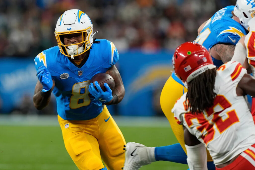 Chargers rookie RB Omarion Hampton makes big mistake, allows Chiefs a frenetic field goal
