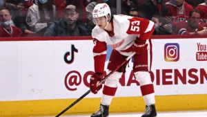 How Moritz Seider Became A Draft Steal (2022)
