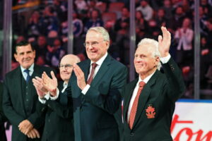 Canadiens Pay Classy Homage To Dryden