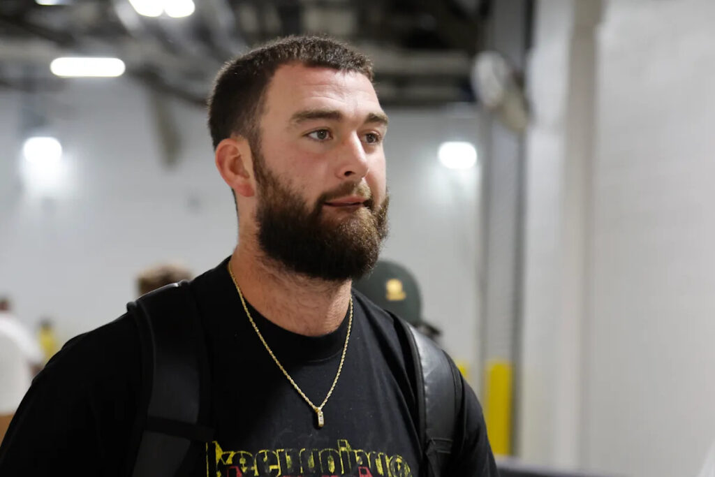 Steelers backup quarterback Skylar Thompson reportedly jumped and robbed in Dublin before Week 4 game in Ireland