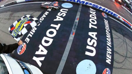 Expert picks for Cup Series race
