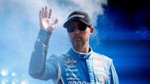 Ty Gibbs crashes thanks to Denny Hamlin