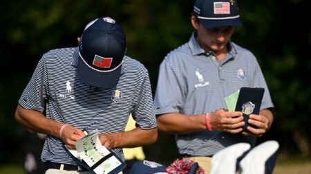 Who’s leading after first day at Bethpage Black?