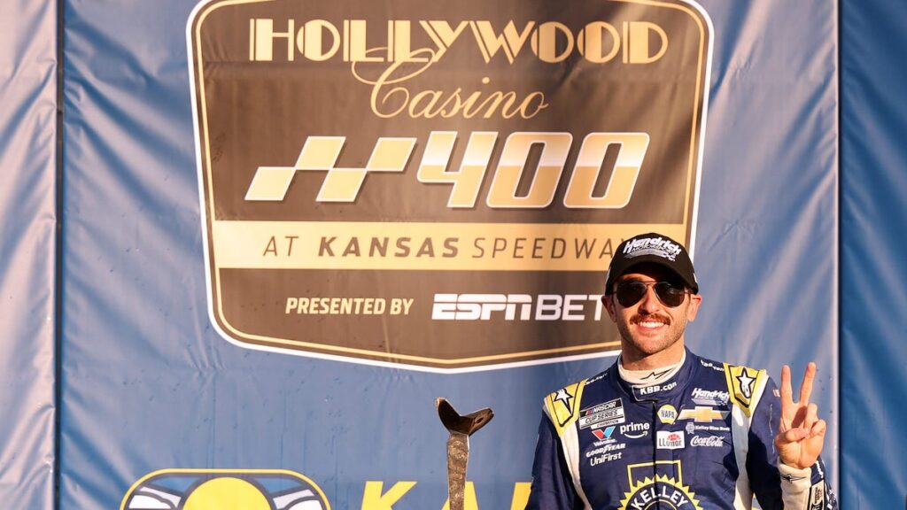 Where’s Chase Elliott in NASCAR rankings after beating Denny Hamlin?
