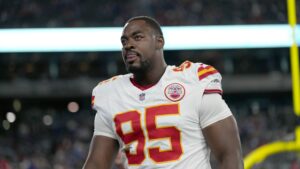 Chiefs’ Chris Jones Says He Doesn’t ‘Want’ Russell Wilson Jersey Swap Anymore on Video
