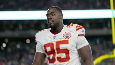 Chiefs’ Chris Jones Says He Doesn’t ‘Want’ Russell Wilson Jersey Swap Anymore on Video