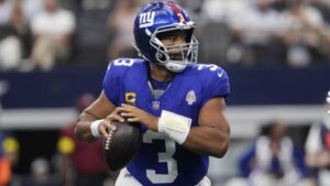 Russell Wilson Posts Photos Meeting Fans at Hospital After Giants Benching for Dart