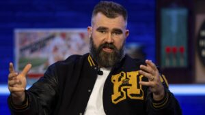 Jason Kelce Tells Deion Sanders That Eagles Players ‘Are Taught to Hate Jerry Jones’