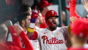 Scorching Phillies slash NL East magic number to 1 with comeback win  – NBC Sports Philadelphia