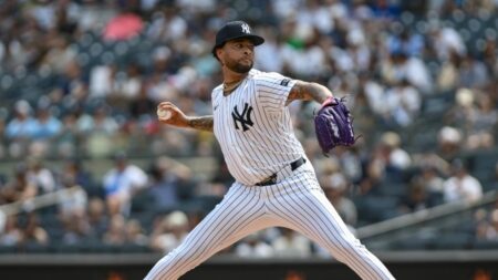 Luis Gil deals six solid innings, Yankees bats do just enough in 3-1 win over Blue Jays