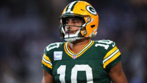 NFL Fans Rip Packers’ Clock Management at End of Tie Against Dak Prescott, Cowboys