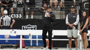 Tom Brady Discusses Game Plan, Film with Raiders OC Chip Kelly 2-3 Times per Week