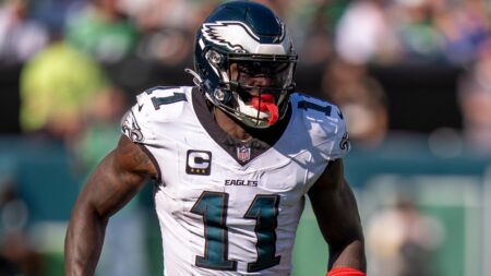 A.J. Brown Makes Cryptic Post After Eagles Complete 0 Passes in 2nd Half vs. Bucs