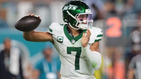 Jets continue to make costly mistakes in another frustrating loss: 'We just gotta go back to work'