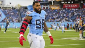 Jeffery Simmons, Titans Revise Contract, Includes Raise for 17th Game of NFL Schedule