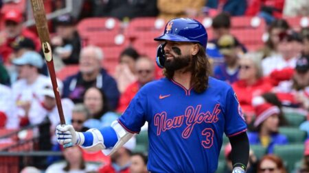 Mets Notes: Jesse Winker shut down; no decision yet on Sean Manaea, Kodai Senga rotation roles