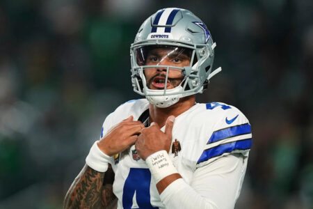 ‘Spitting is childish’: In Cowboys-Eagles opener, Dak Prescott-Jalen Carter exchange injected early juice into game