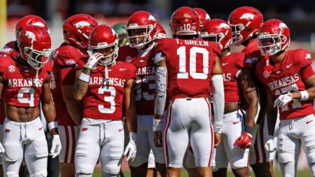 College football rankings: Arkansas debuts, UCLA continues spiral down Bottom 25