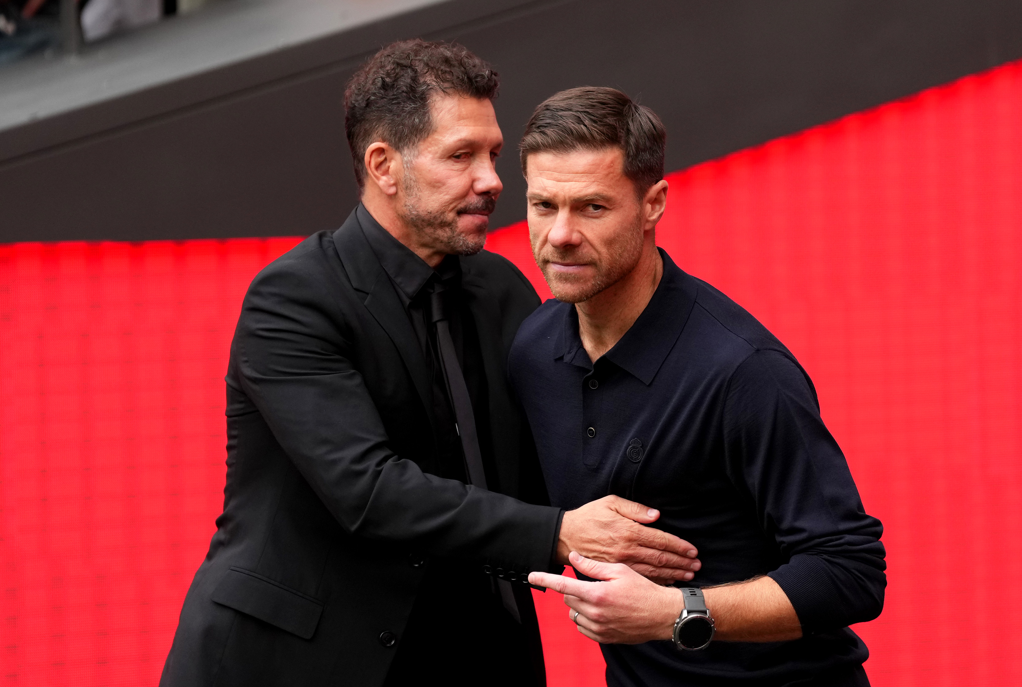 Simeone got the better of Alonso in their first Madrid derby meeting.