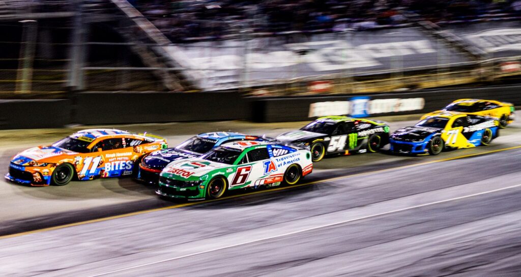 Keselowski, Smith, Gibbs come to life at Bristol in shadow of Cup Series Playoffs