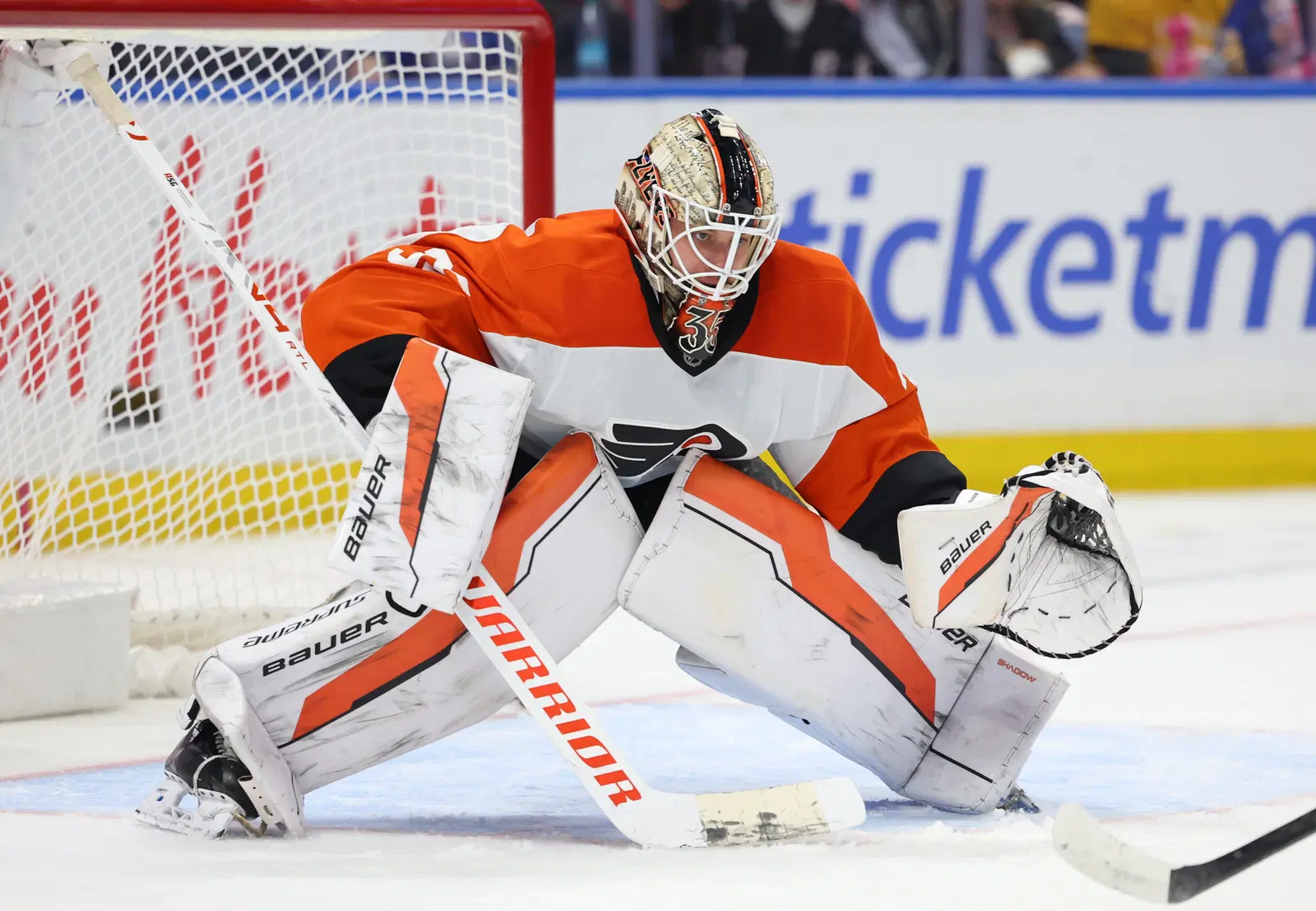 KHL Forward Supports Flyers' Aleksei Kolosov