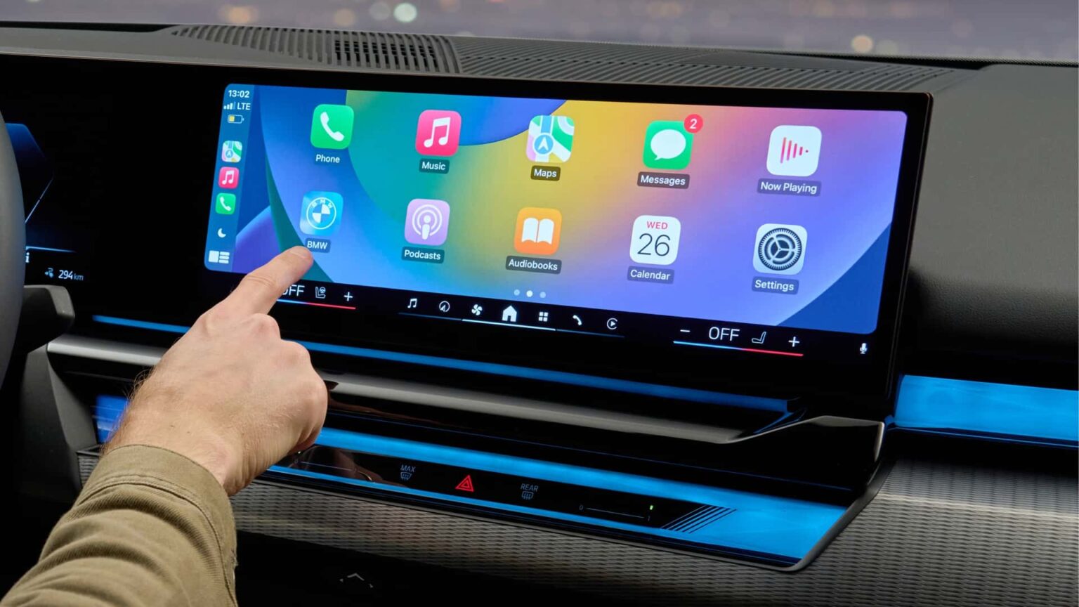 ‘Myth:’ BMW Says Apple CarPlay Isn’t As Popular As You Think